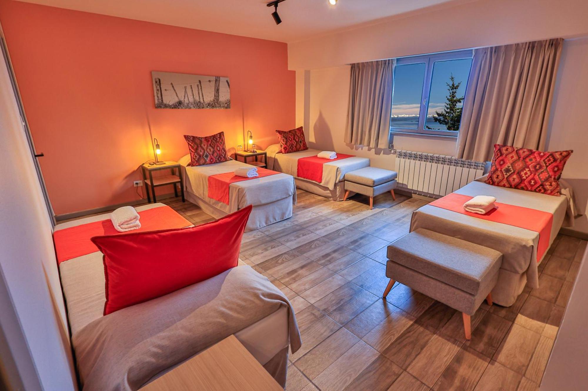 Hotel Tierra Gaucha San Carlos de Bariloche Exterior photo